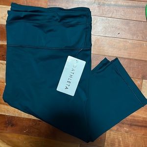 Athleta  plus size crop capris